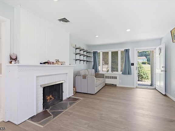 5th image of 21 Cedar Grove Rd