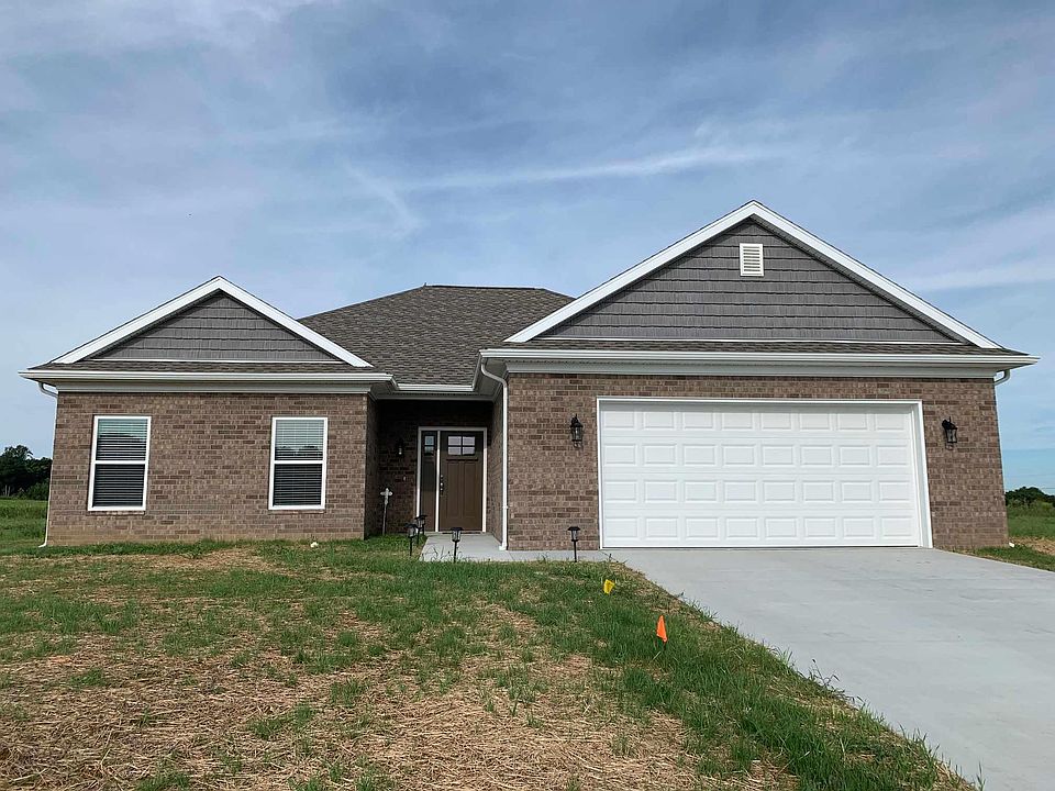 1st image of 545 Cathy Dr