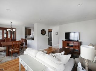 252 2nd Ave, Garwood, NJ 07027
