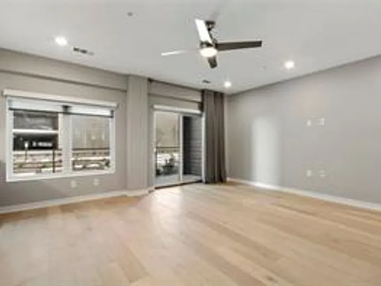 4361 S Congress Ave #122 — Photo 11