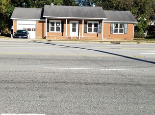 1631 Bingham Dr, Fayetteville, NC 28304