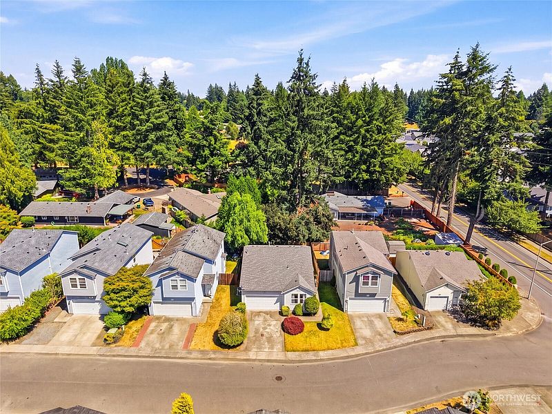 2nd image of 6924 Jericho Lane SW