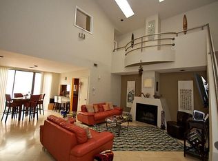 2325 Commonwealth St #2325, Houston, TX 77006