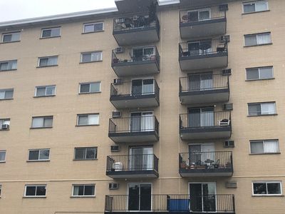 315 Des Plaines Ave APT 207, Forest Park, IL, 60130