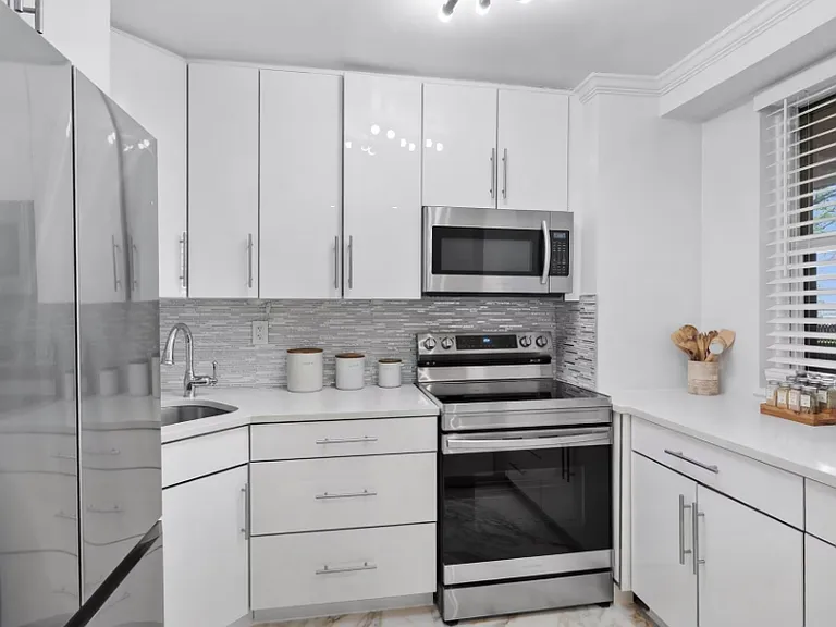 5312 Old Highway 11 — Photo 4