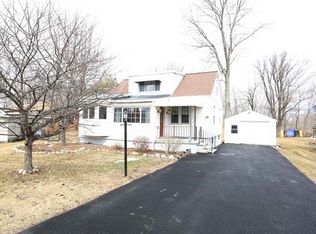 35 Bridge St, Slingerlands, NY 12159