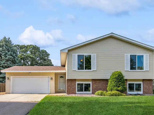 1708 Lannon Ct, Burnsville, MN 55337