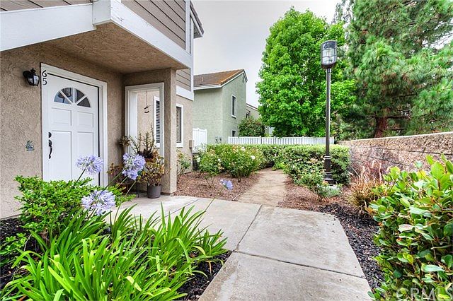 1st image of 65 Bramble Ln #103