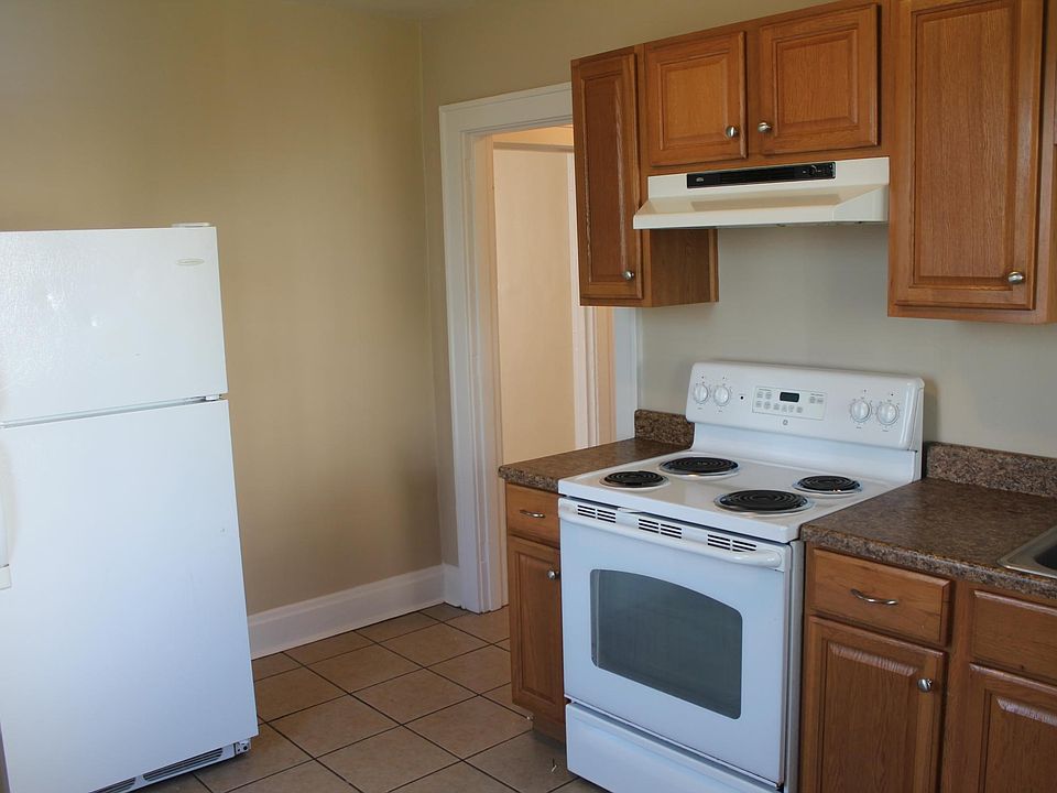 1st image of 325 Menoher Way