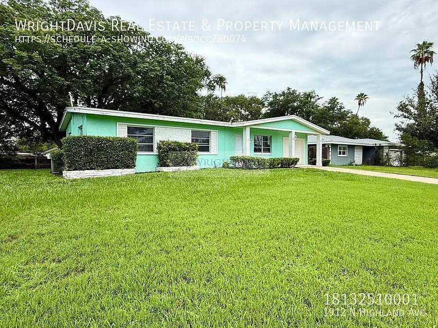 Recently Updated 3/3 Home in Clearwater — Photo 3