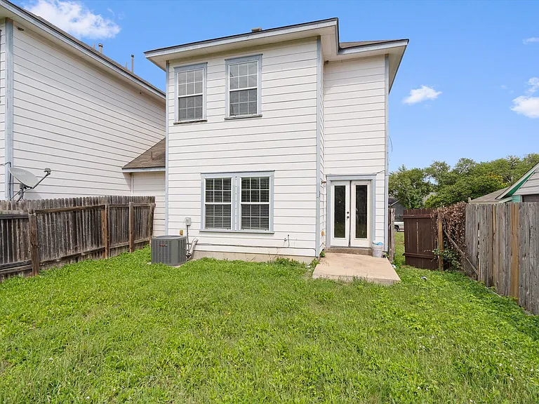 7502 Lazy Creek Dr #A — Photo 28