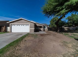 1093 Pine Ct, Brawley, CA 92227