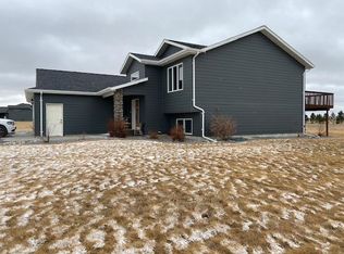 4111 111j Ave SW, Dickinson, ND 58601