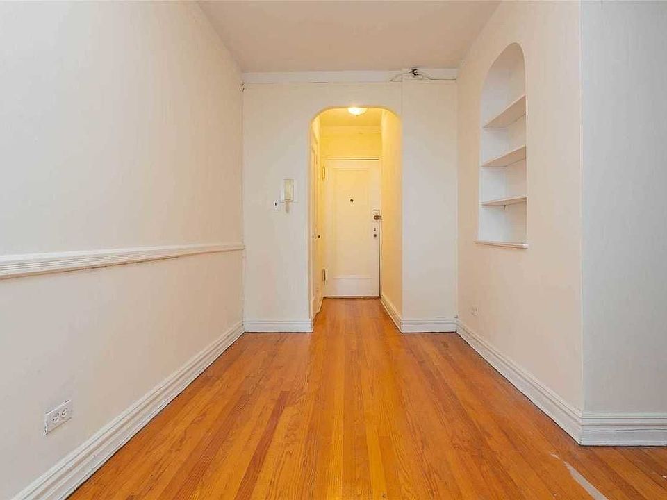 1st image of 114-20 Queens Blvd #E1