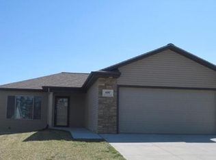 4197 Vermont Ave, Grand Island, NE 68803