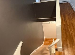 40 Crescent Ave APT 4, Chelsea, MA 02150