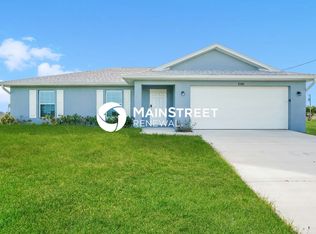 2141 NW 18th Pl, Cape Coral, FL 33993