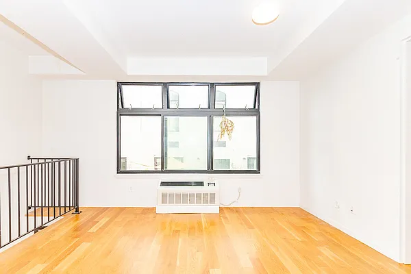 Rented by MySpaceNYC | media 30