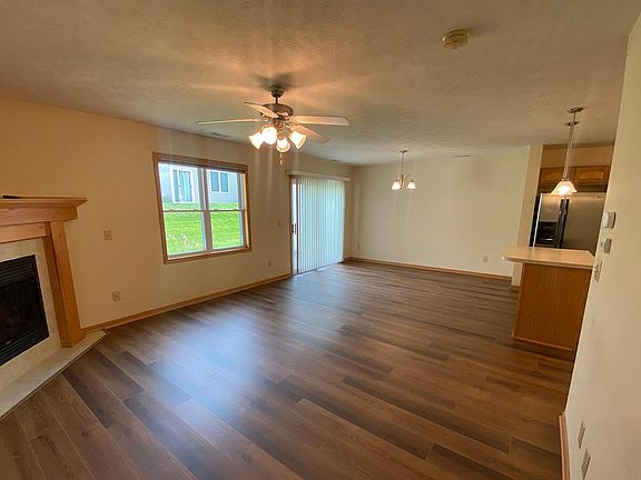 3rd image of 3604 McLaughlin Dr