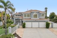 Clearwood Ave-S2111-001.jpg