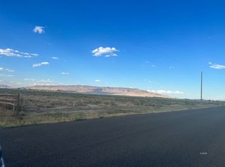 620 Yellow Brick Rd, Battle Mountain, NV 89820