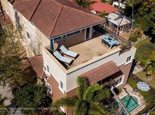 1705 NE 11th St, Fort Lauderdale, FL 33304