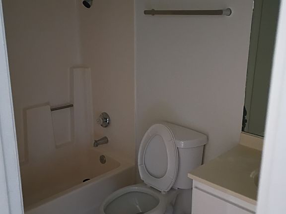 5th image of 4820 N 89th Ave