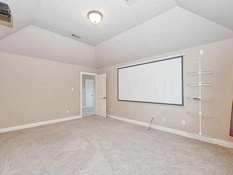 27415 Blinkwood Park — Photo 26
