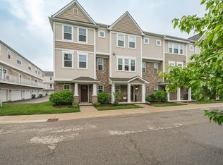 3722 E Madison Ave, Lake Orion, MI 48359
