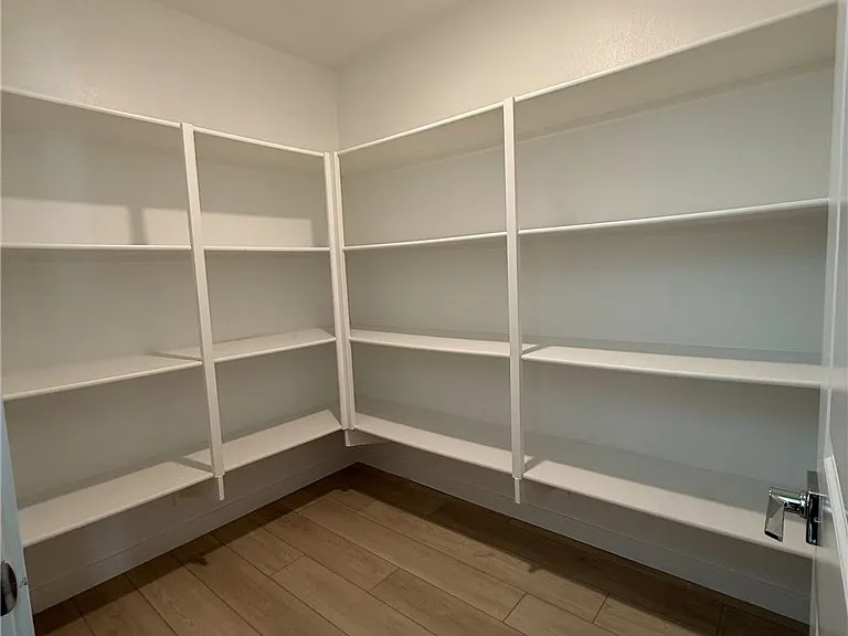 22316 Spanish Oak Ct — Photo 20