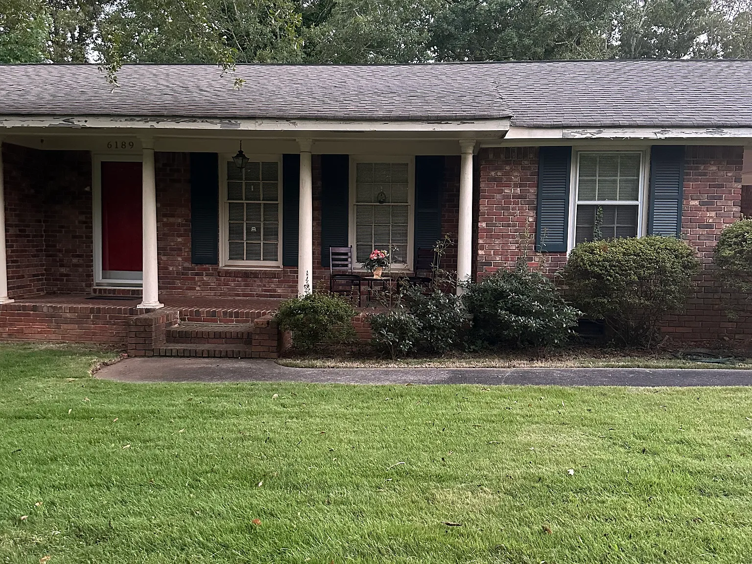 2 bed, 1.5 bath, 1203 sqft, $1,600 — Photo 1