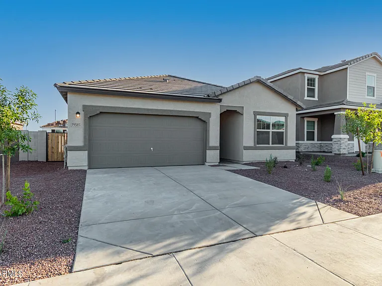 19585 W Annika Dr — Photo 1