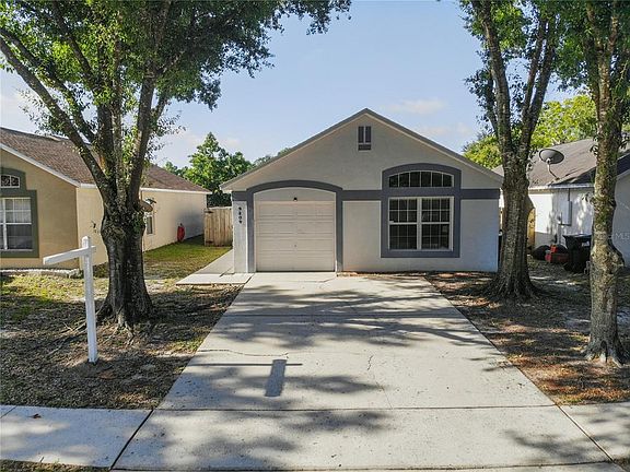 4th image of 9804 Carmel Park Dr