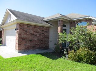108 Carlsbad Dr, Victoria, TX 77904