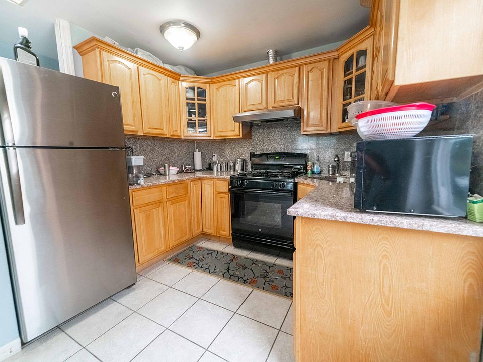 1st image of 8539 239th St Floor 2