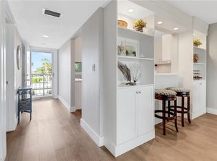 309 Goodlette Frank Rd S #A-305, Naples, FL 34102