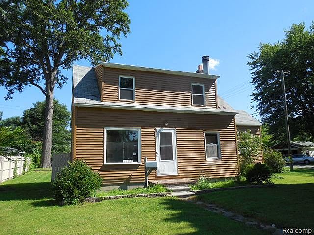 1st image of 33110 Brown St