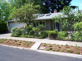 2933 NW Savier St, Portland, OR 97210