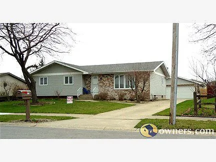 946 Devonshire Ln photo 1