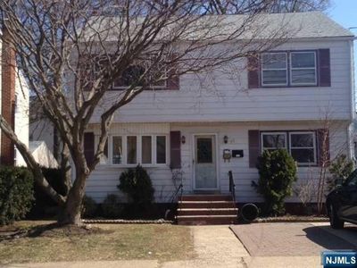 11 N Demarest Ave, Bergenfield, NJ, 07621