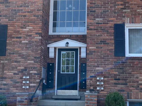 31831 Grand River Ave Unit 57, Farmington, MI 48336