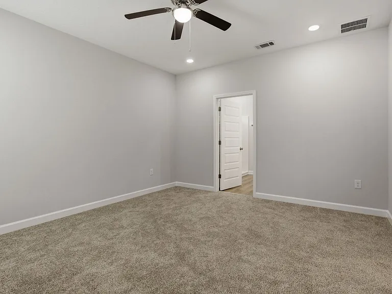 6434 Kylito Cir — Photo 17