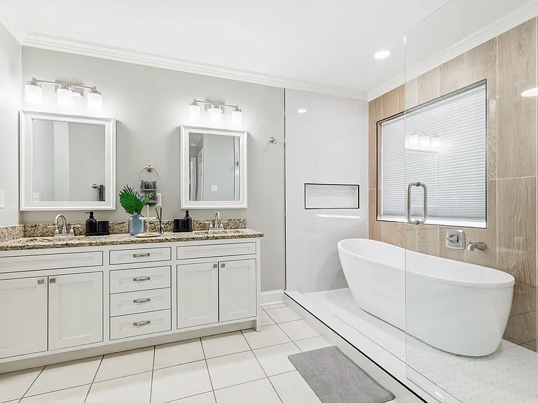 2720 Wild Grove Ln — Photo 17