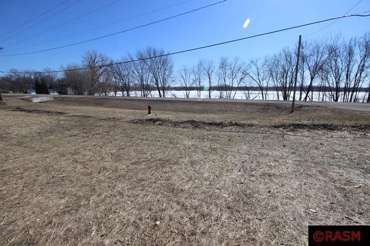 2nd image of N Highway 13