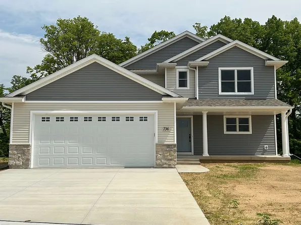 736 Mineral Creek Dr, Colona, IL 61241