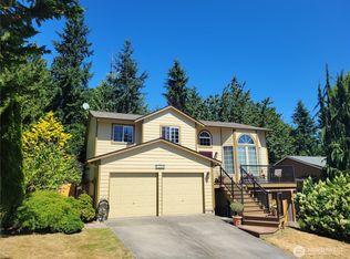9417 28th St NE, Lake Stevens, WA 98258