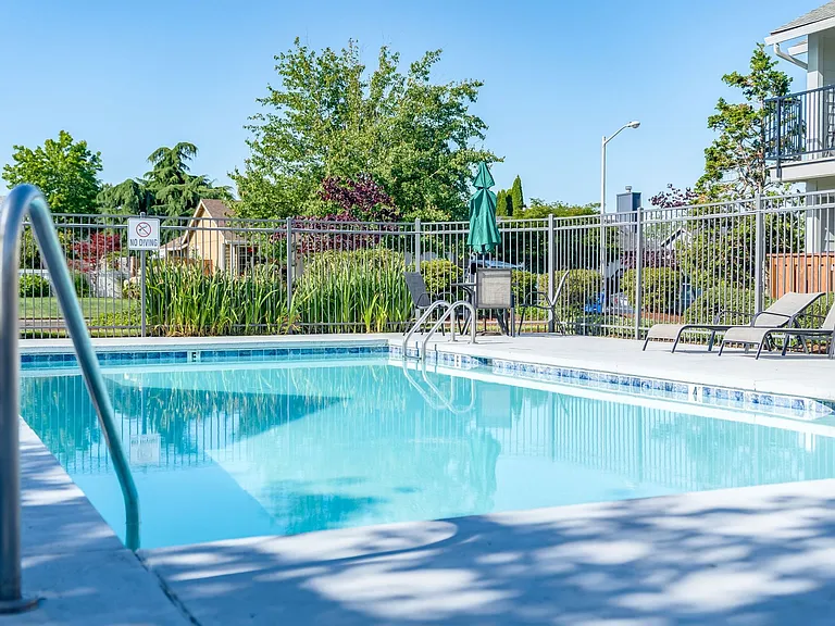 Big Meadow Apartments — Photo 7