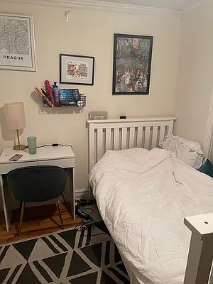 Rented by REAL New York | media 21