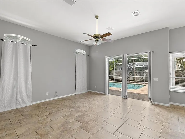 11934 Wandsworth Dr — Photo 3