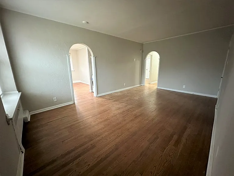 Greenside Manor — Photo 127